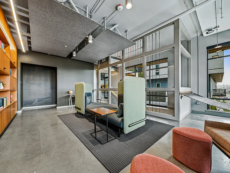 AMLI Spring District — Photo 30