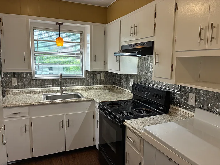 1112A Northwood Dr #A — Photo 10
