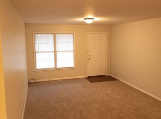 203 Turnberry Ct NE #203, Warren, OH