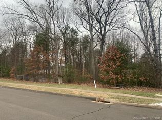 34 Village St, Bristol, CT 06010