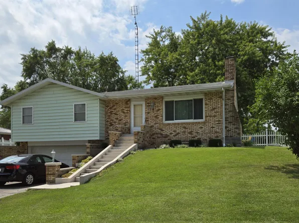 804 Meadowdale Dr, North Manchester, IN 46962