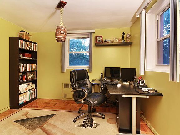 4th image of 2711 Avenue X APT 1J