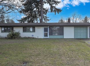 8102 Fairway Dr SW, Lakewood, WA 98498