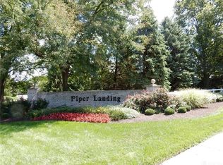1840 Piper Ln, Dayton, OH 45440