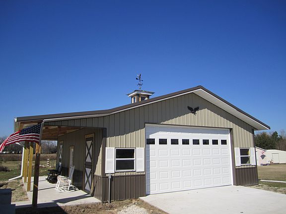 1080 sqft detached garage.