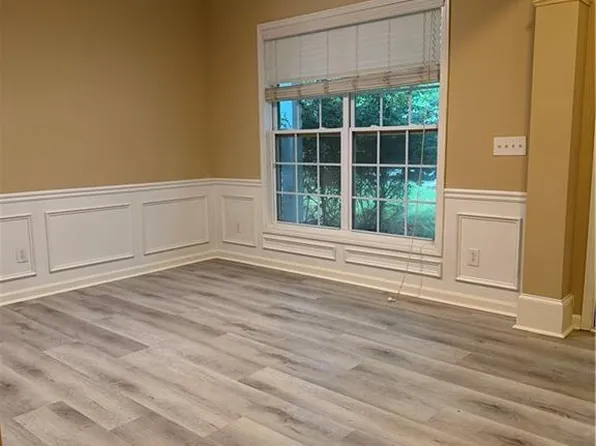 1646 Hedington Ct, Lawrenceville, GA 30045