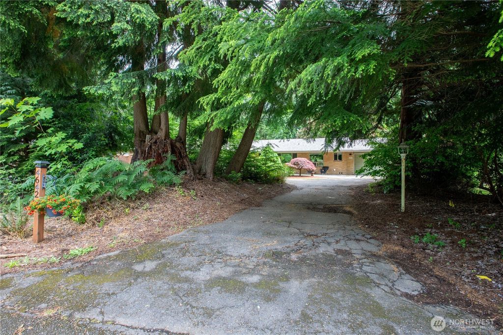 4642 Claridge Drive SE, Olympia, WA - View 3