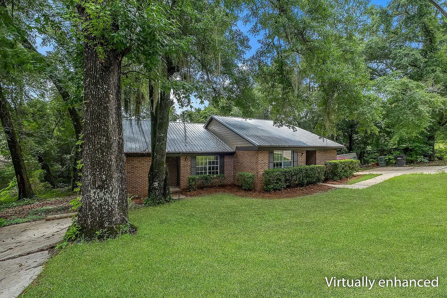 2 bed, 1050 sqft, $1,500 — Photo 4