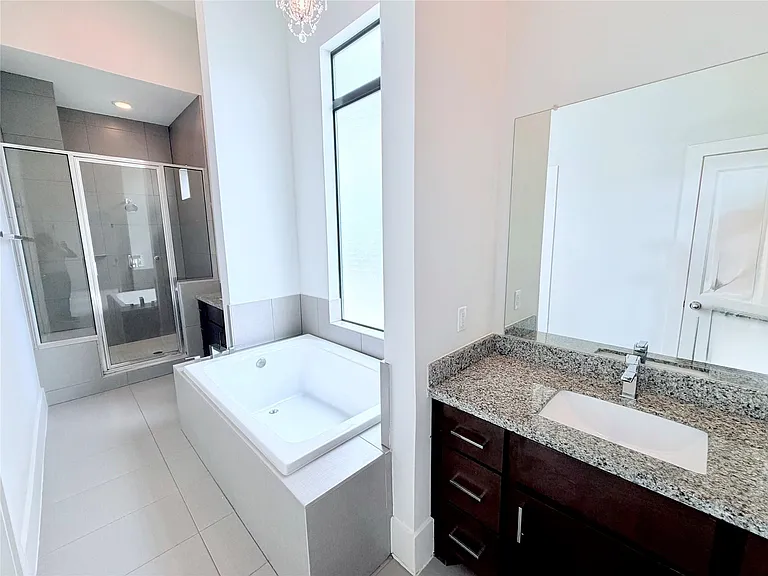2913 Leeland St — Photo 13