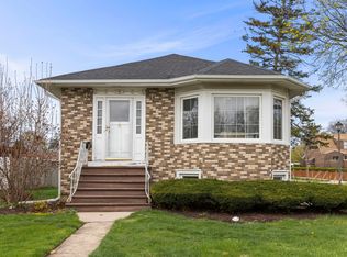 202 S Pick Ave, Elmhurst, IL 60126