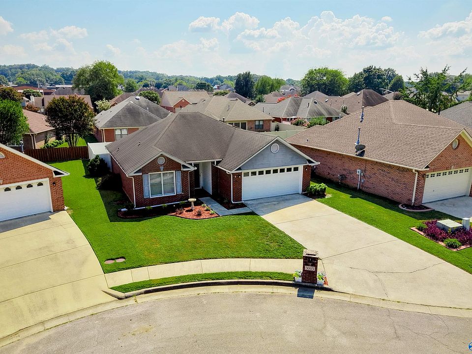 1st image of 3005 Concord Ln SW