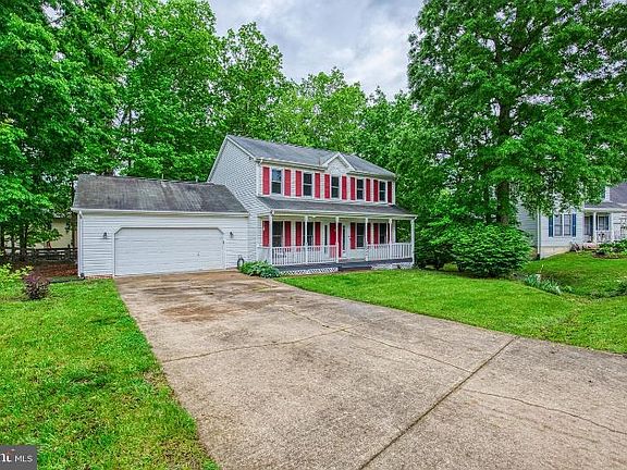 4th image of 11902 Buttercup Ln
