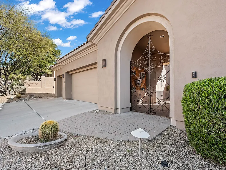 11479 E Beck Ln — Photo 82