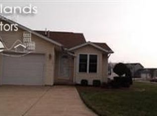 161 Excalibur Dr, Clyde, OH 43410