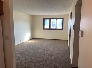 245 S 48th St #2, Lincoln, NE 68510