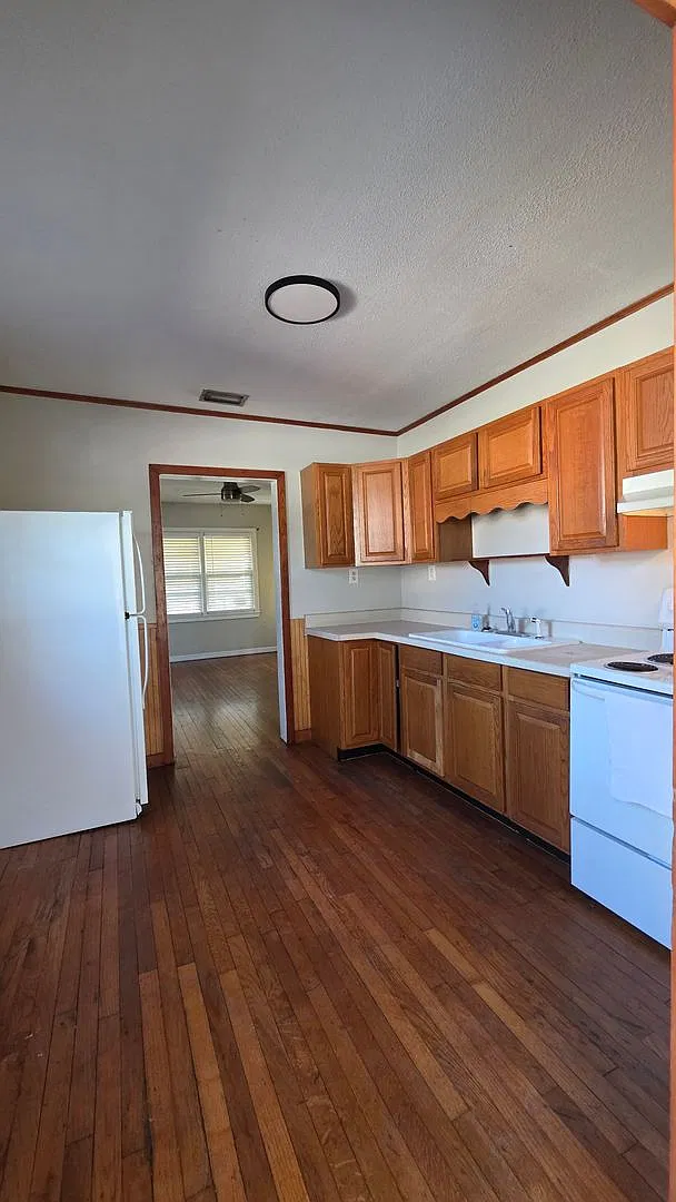 2 Bedroom 1 Bath Cottage Apartment Home — Photo 1