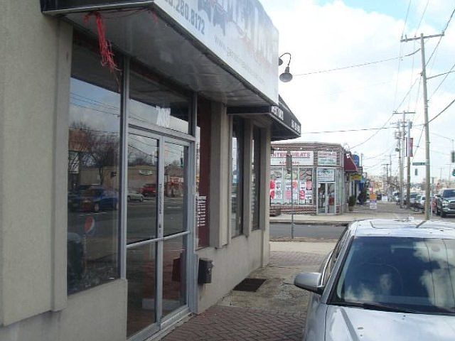 2nd image of 739 Hempstead Tpke