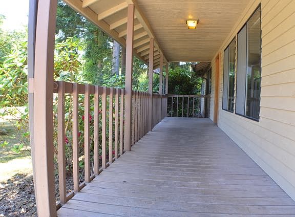 2nd image of 1603 Alder St SE