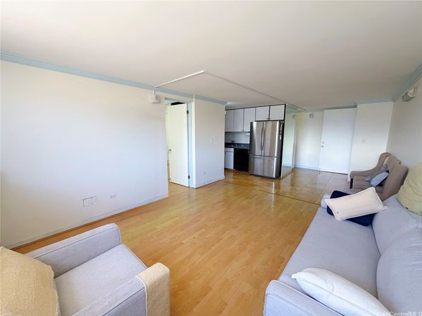 3215 Ala Ilima St APT B810, Honolulu, HI 96818