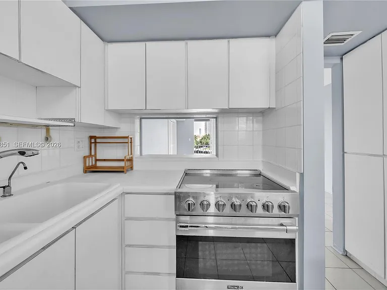 3030 Marcos Dr #T409 — Photo 11