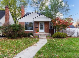 13741 Lincoln St, Oak Park, MI 48237