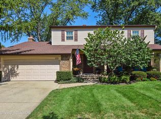 222 University Dr, Buffalo Grove, IL 60089