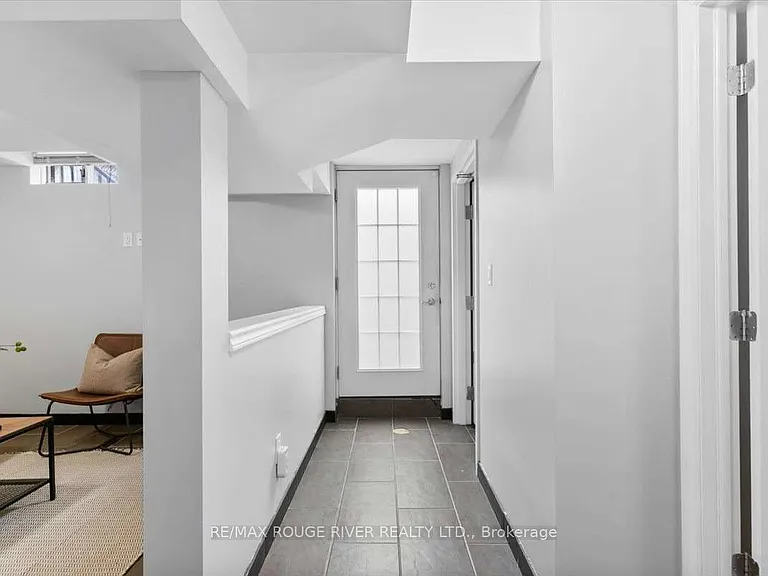 7 Inglis Ave #BASEMENT — Photo 11