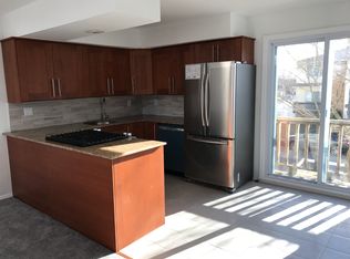 30 Filipe Ln #B, Staten Island, NY 10308