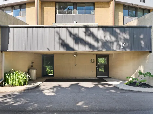 4545 W Pine St, Appleton, WI 54914
