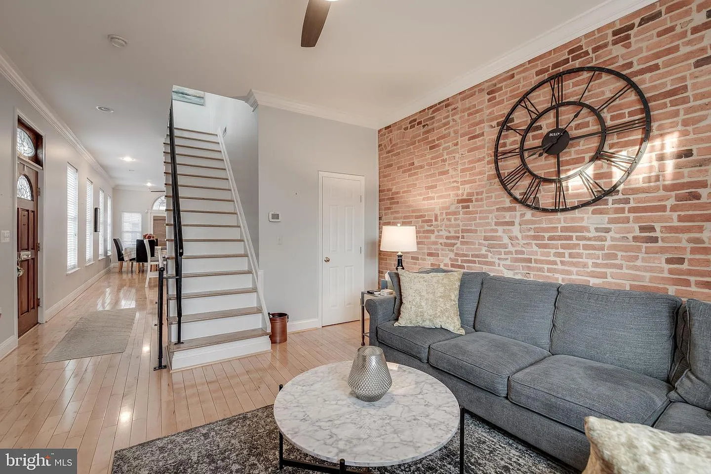 3 bed, 3.5 bath, 2250 sqft, $3,900 — Photo 1