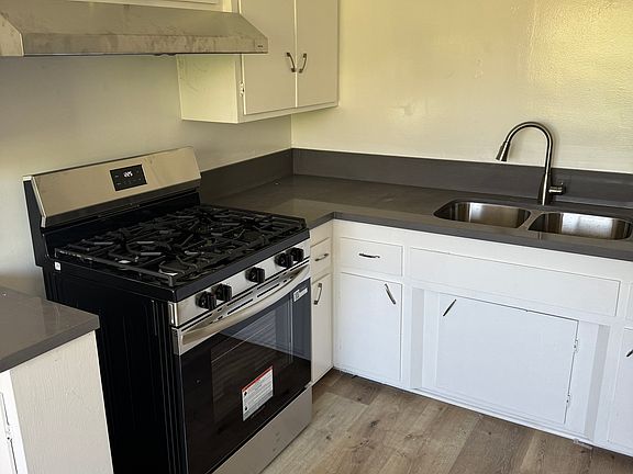 2nd image of 1134 10th St #6-D