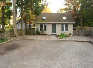 206 Elizabeth Ave, Toms River, NJ 08753