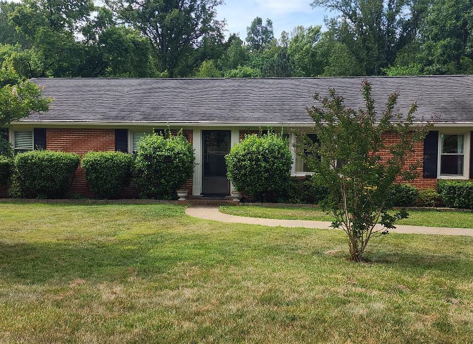 1st image of 145 Robinhood Pl