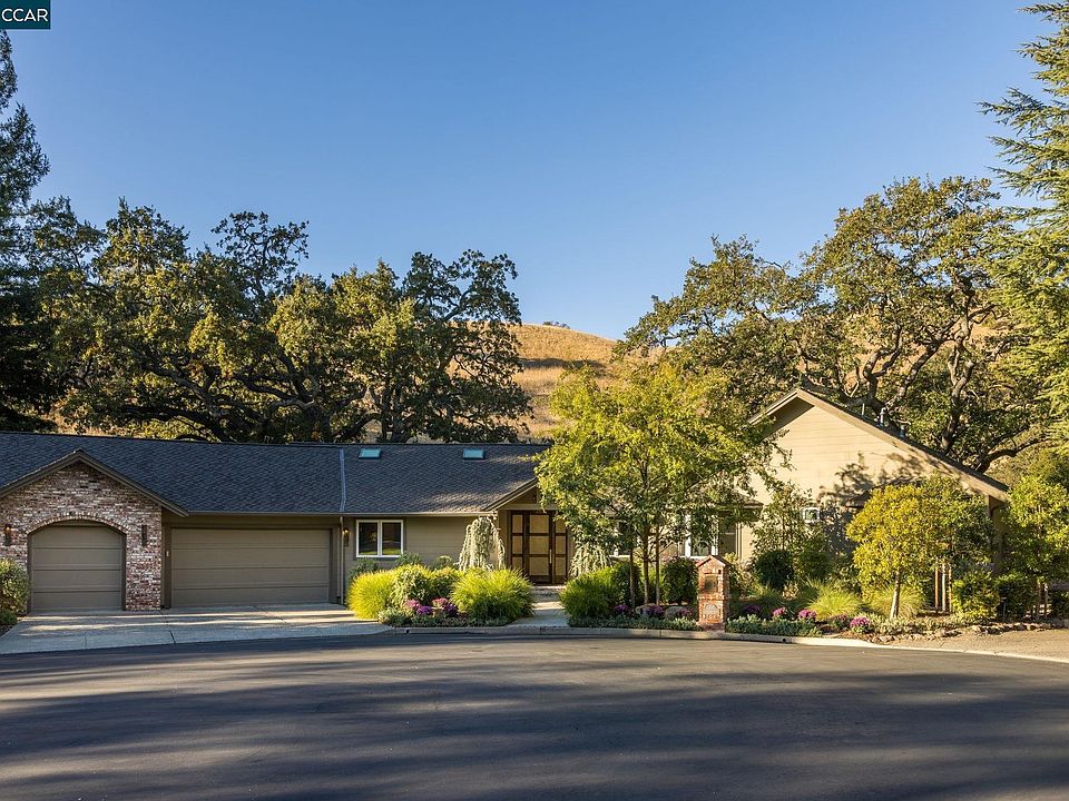1st image of 2205 Canyon Oak Ln