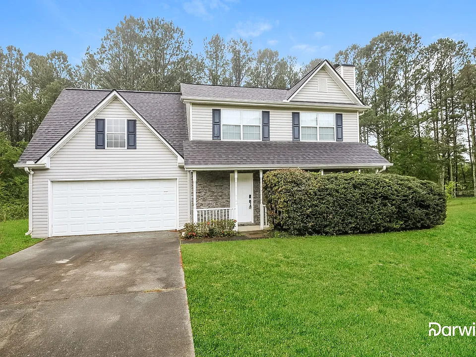 3710 Cobblestone Dr