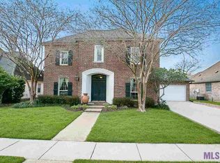 811 Troutbeck Dr, Baton Rouge, LA 70810