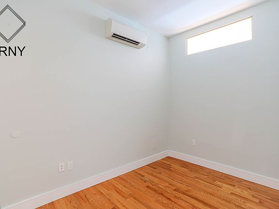 5th image of 319 Melrose St #3L