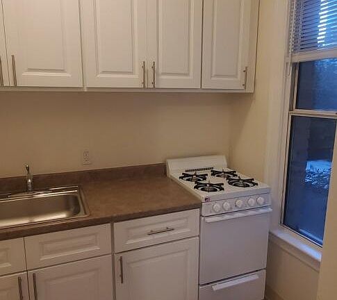 4th image of 55 Polk St APT 306