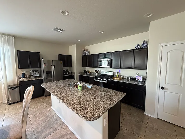 3509 N 309th Dr — Photo 3