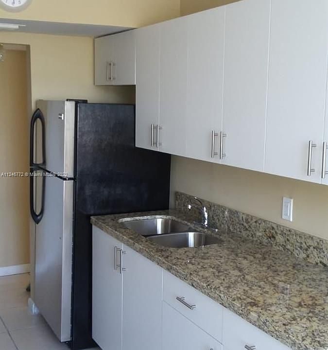 1st image of 12105 NE 6th Ave APT 304