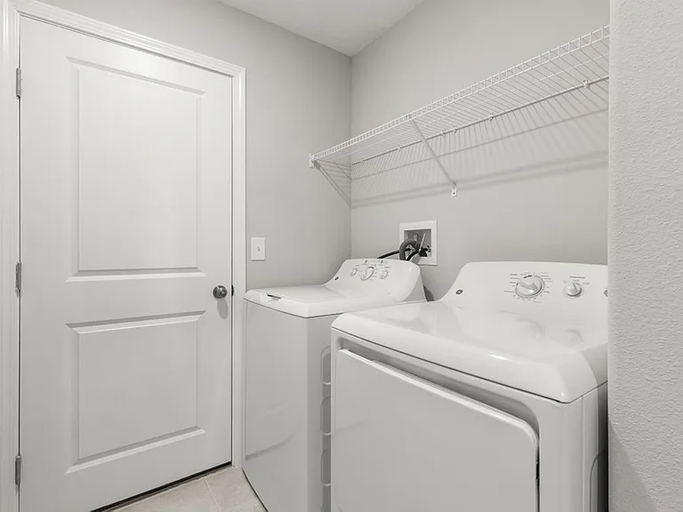 7110 Amelia Cove Ct — Photo 16