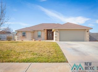 1008 Le Ann Dr, Roswell, NM 88201