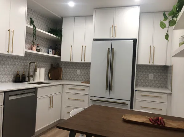 70 South 1st Street image 4 of 27