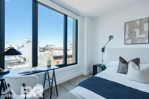 Rented by EXR | media 21