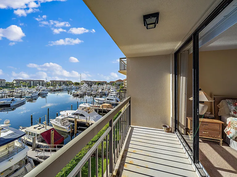 2601 Marina Isle Way #402 — Photo 15
