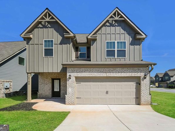 2194 Bridgewater Pass