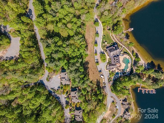 3rd image of 65 Southshore Dr #B-4