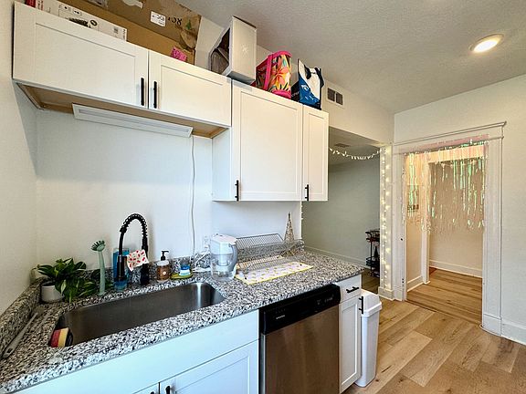 4th image of 335 W McMillan St #3