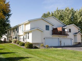 6720 Foliage Ct, Rosemount, MN 55068