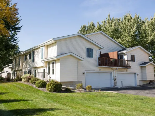 6720 Foliage Ct, Rosemount, MN 55068